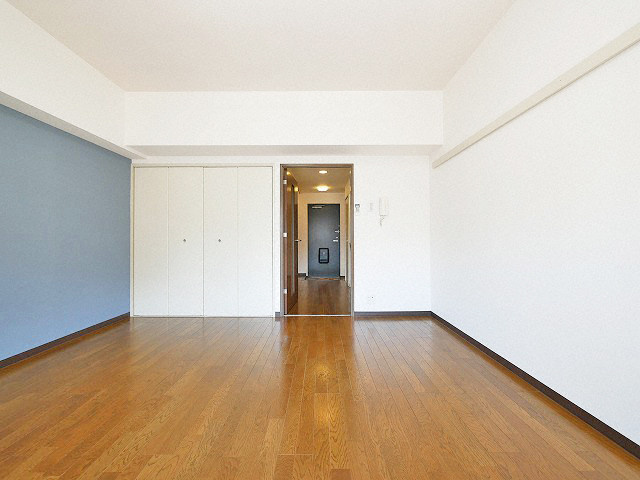 シャルマン新大阪の居間・リビング