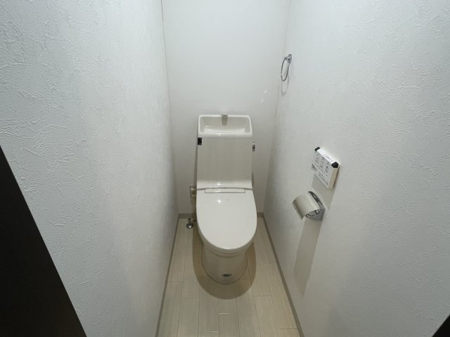 セレーノ篠山　Ａ棟のトイレ