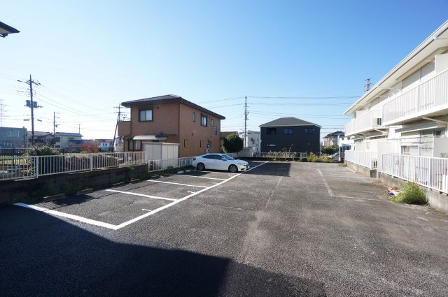 メゾン・コスモの駐車場|お電話でのご予約がスムーズです！