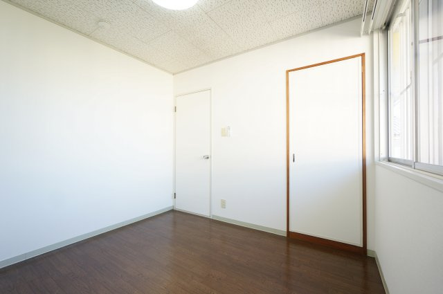 メゾン・コスモの寝室|お問合せは花まる商店まで！