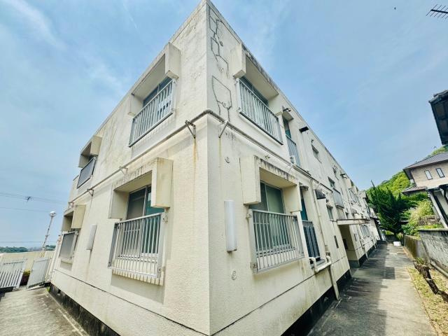 西新在家マンションの外観