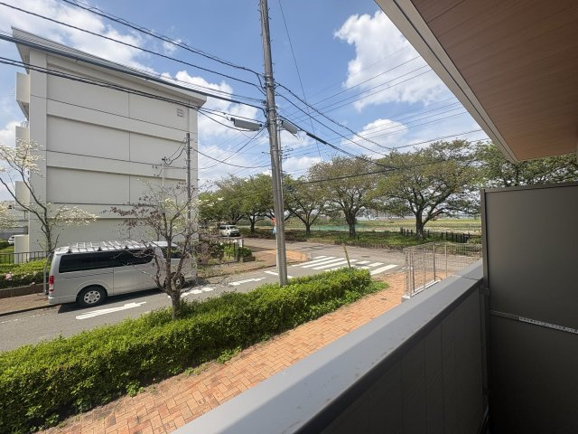 稲城市大丸のアパートの展望