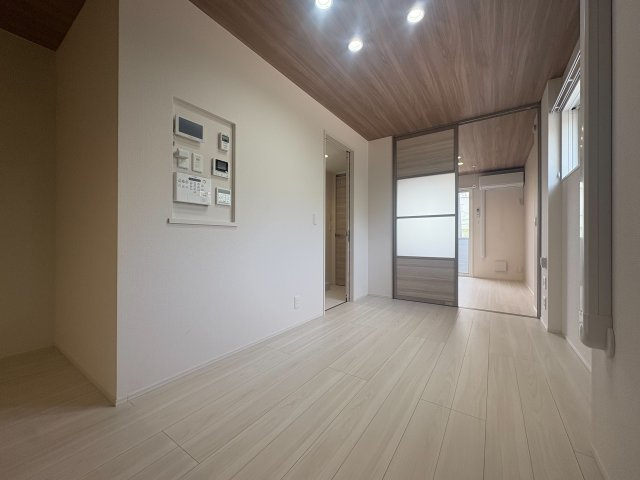 稲城市大丸のアパートの内装