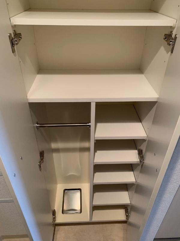 ピエス綱島の玄関|シューズボックス付き♪