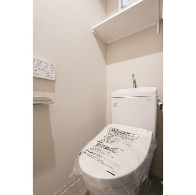 ウェルスクエア学芸大学Ⅱのトイレ|落ち着いた色調のトイレです