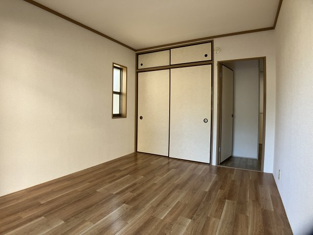 コーポ大野の洋室