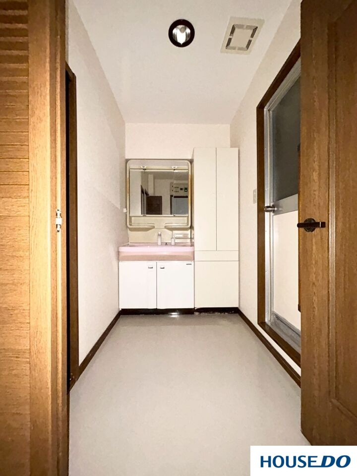 中古マンション　セントラルヒルズ桐生　の洗面所|広い洗面スペース