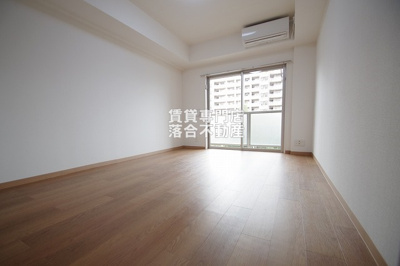 【洋室】 | アーバンフラッツ八王子みなみ野 | 使い勝手のいい洋室