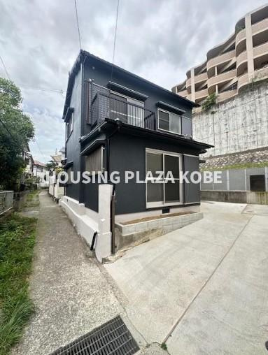 歌敷山４丁目貸家