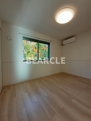 【寝室】 | ザ・コンフォートⅢ