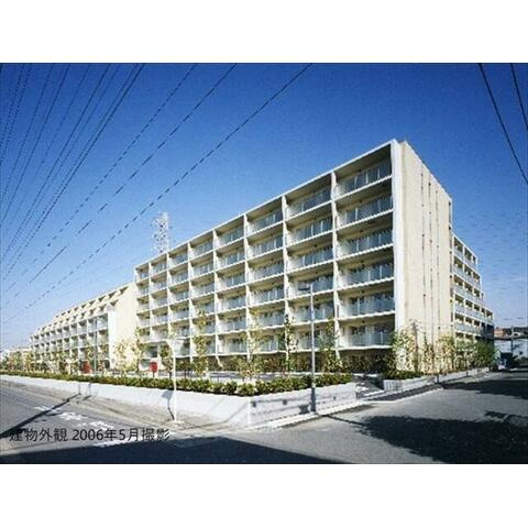 ピエス綱島の外観