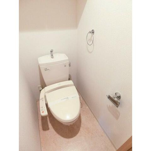 ピエス綱島のトイレ|個室温水洗浄便座トイレ♪