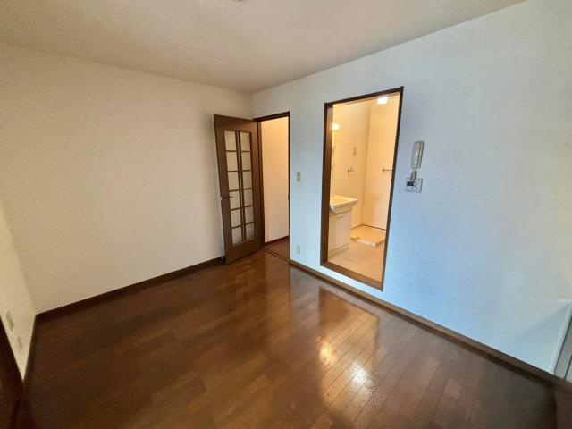 ウエストヴィラの居間・リビング