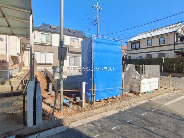 仲介手数料無料　リーブルガーデン所沢市榎町・新築全1棟の前面道路含む現地写真
