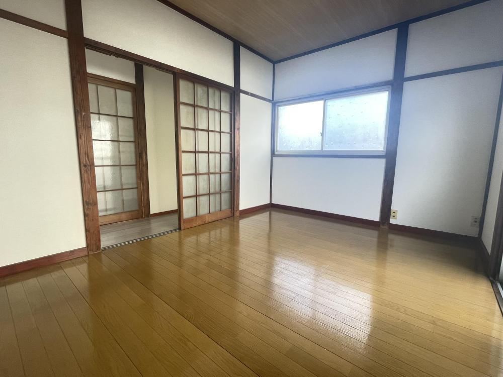 山藤住宅の洋室