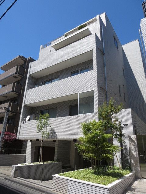 プラチネ・サンク