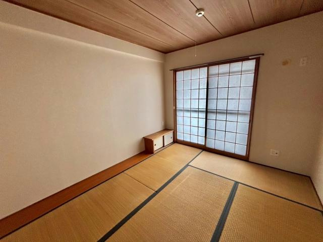 田寺グランドヒルズの和室