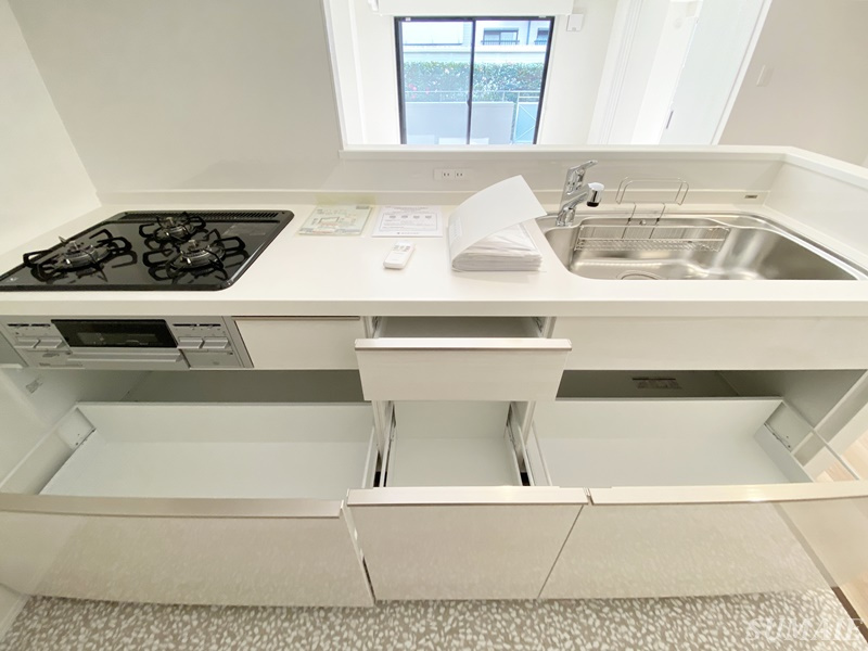 ステラメゾン田端の収納|キッチン下収納です☆