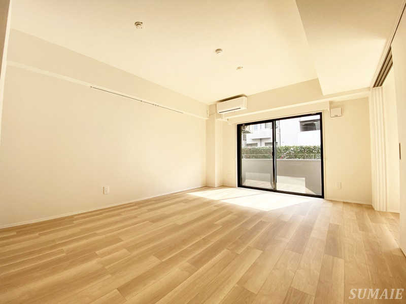 ステラメゾン田端の居間・リビング|15.6帖のリビングです☆