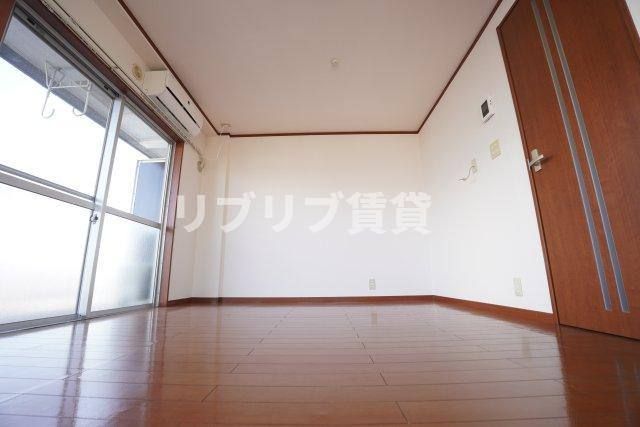 ヒルズ隆昌の居間・リビング