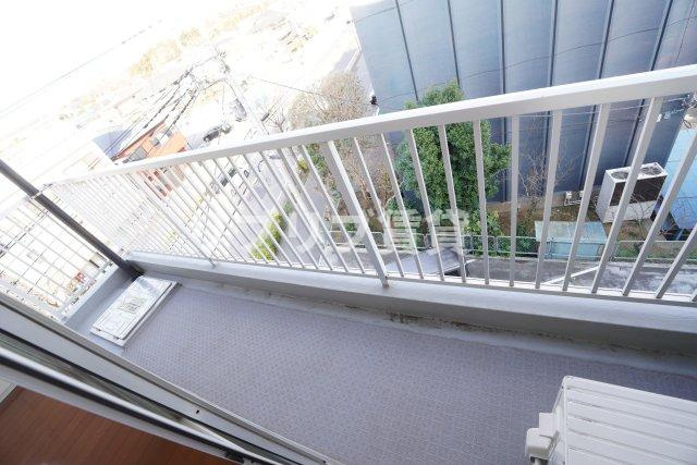 ヒルズ隆昌のバルコニー