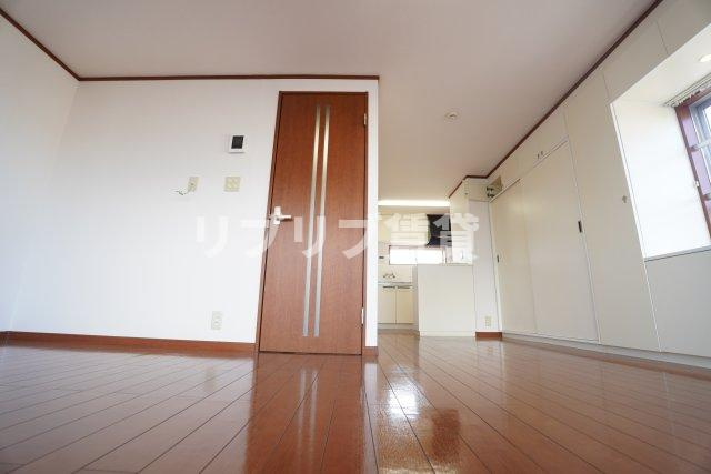 ヒルズ隆昌の居間・リビング