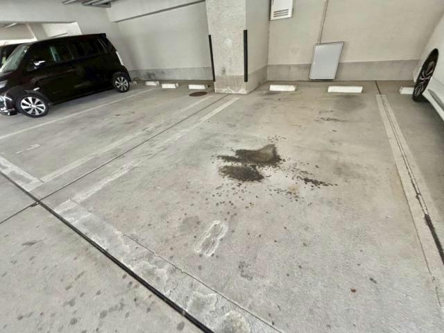 スカイハイツ田寺の駐車場