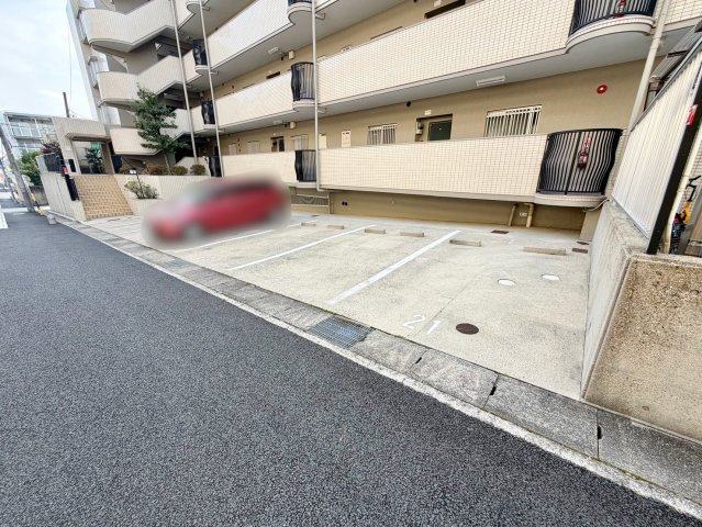 ユーハウス長久手の駐車場|駐車場②