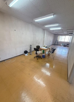 塚本3丁目１棟貸し事務所の内装