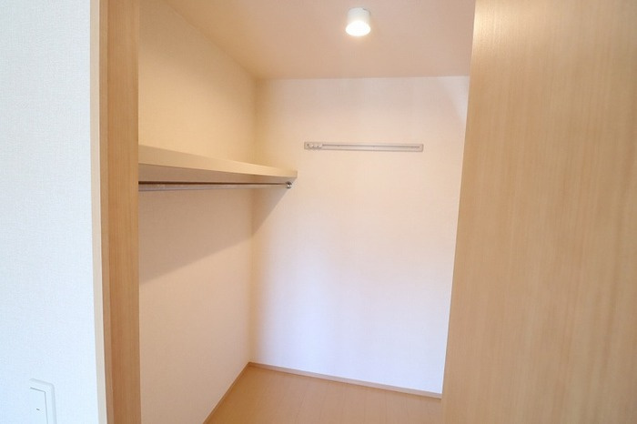 セレシェイラBの収納|ウォークインクローゼット