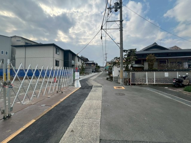 パラッツォグロリオーサⅢの周辺