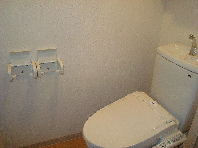 あやめハイムⅡのトイレ|シャワー付トイレ