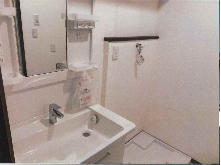 境南町５丁目貸家の洗面所