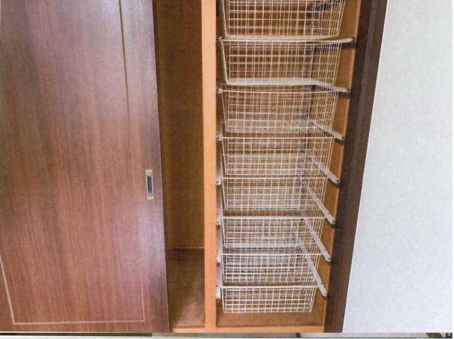 境南町５丁目貸家の玄関