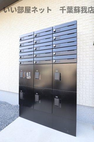 ｐｅａｃｅ　ｇａｒｄｅｎのその他共用部分|宅配ボックスがあると、自分の時間を有効活用できますね！