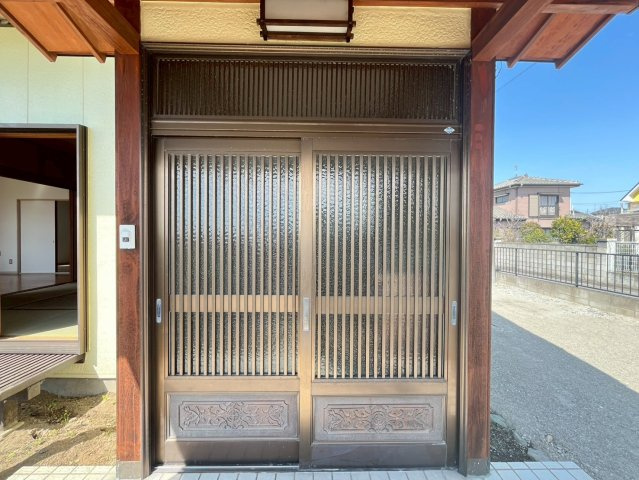 【玄関】 | 加須市向古河　中古戸建