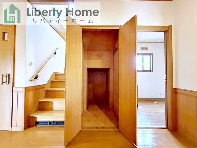 石岡市柿岡　中古戸建の収納