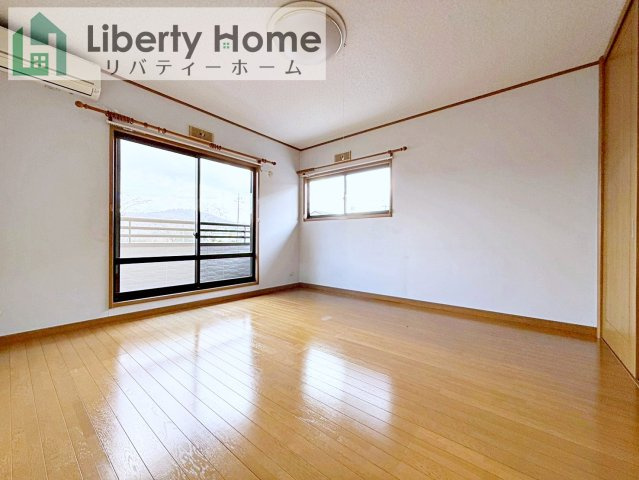 石岡市柿岡　中古戸建の寝室