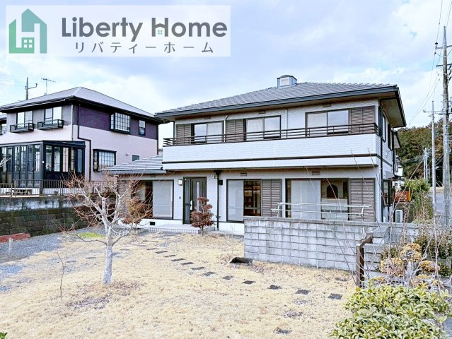 石岡市柿岡　中古戸建の外観