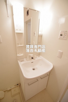 【独立洗面台】 | GRAND CHARIOT | 使いやすい独立洗面台