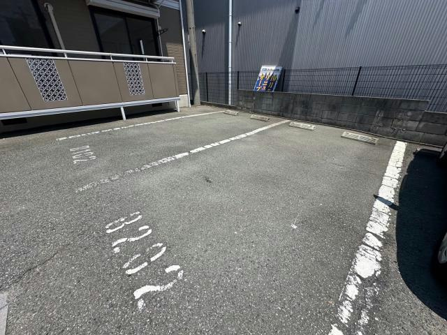 ティファニー21　B棟の駐車場