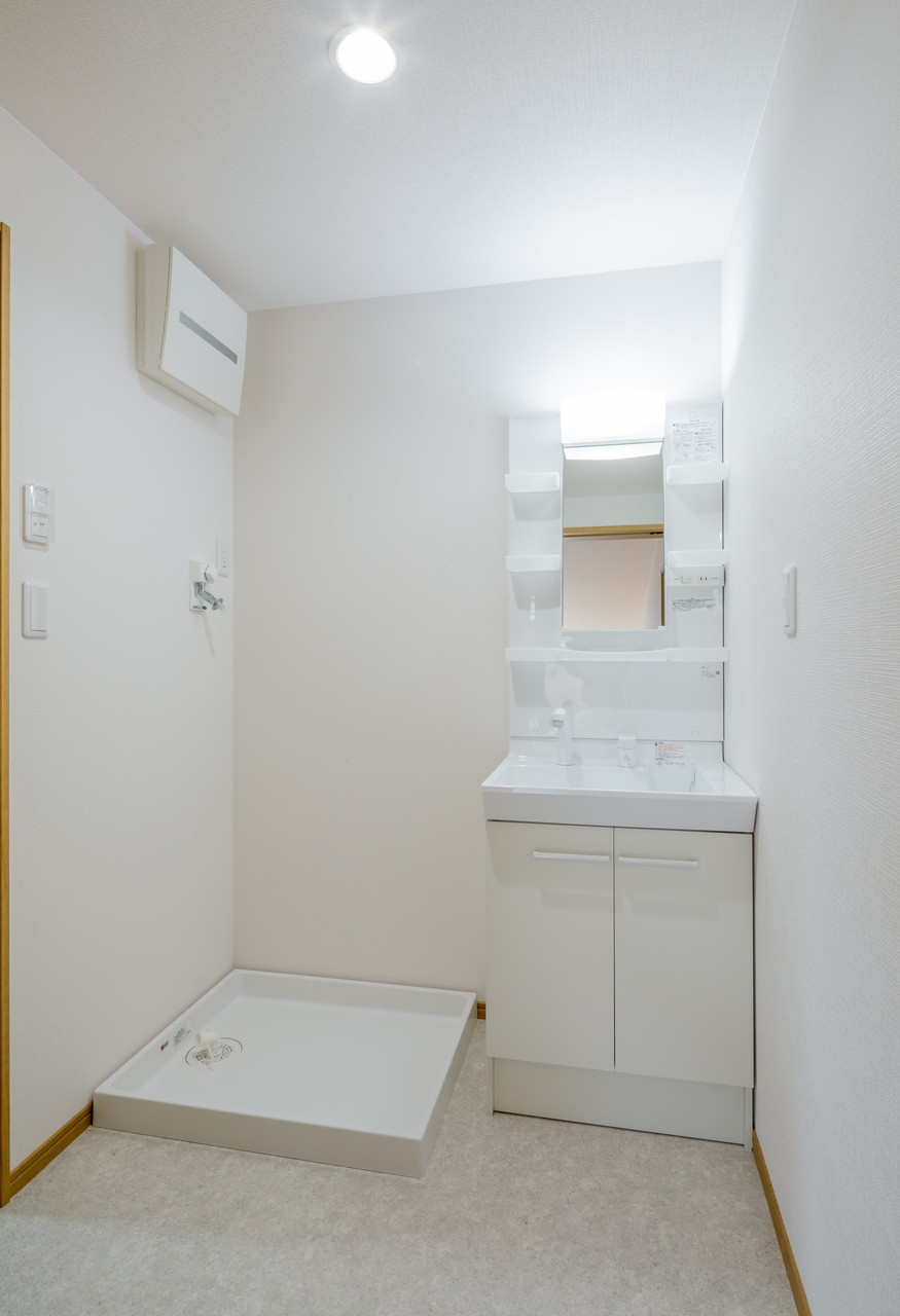 緑区姥子山KODATEXⅤの洗面所|写真はイメージです。
色仕様は現状優先となります。