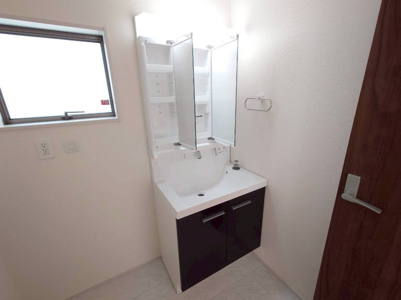 ■■豊見城市我那覇－3号棟（全3棟）の独立洗面台|独立洗面化粧台付き