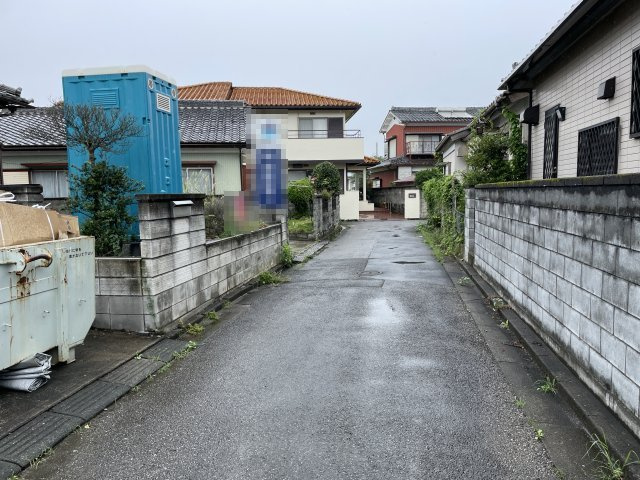 【前面道路含む現地写真】 | 熊谷市小島1期　中古戸建
