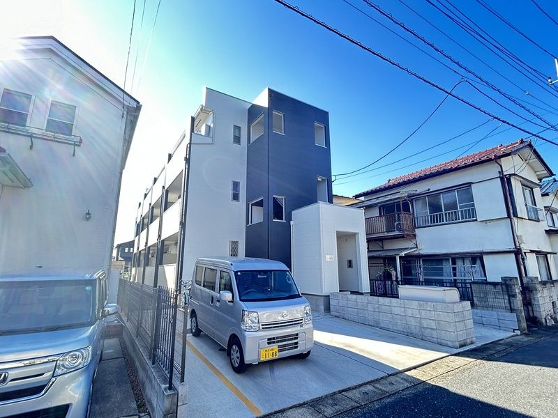 ウエストガーデン越谷恩間