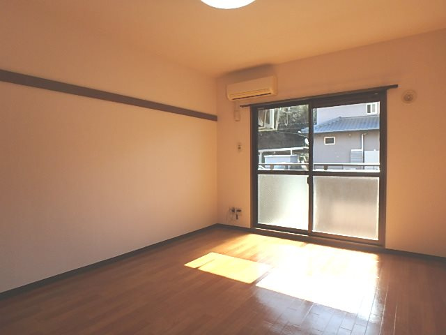 サンフィールドの居間・リビング