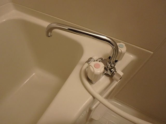 サンフィールドの浴室