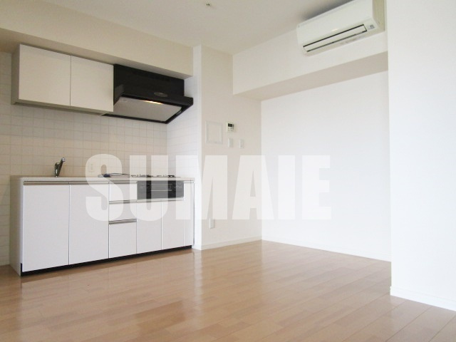 エスティメゾン王子の居間・リビング|エアコン付きのリビングです！