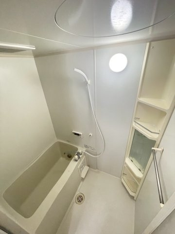 【浴室】