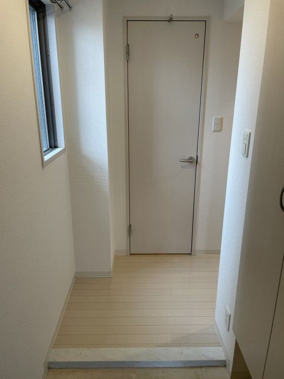 ラ クレール フォンテーヌの玄関